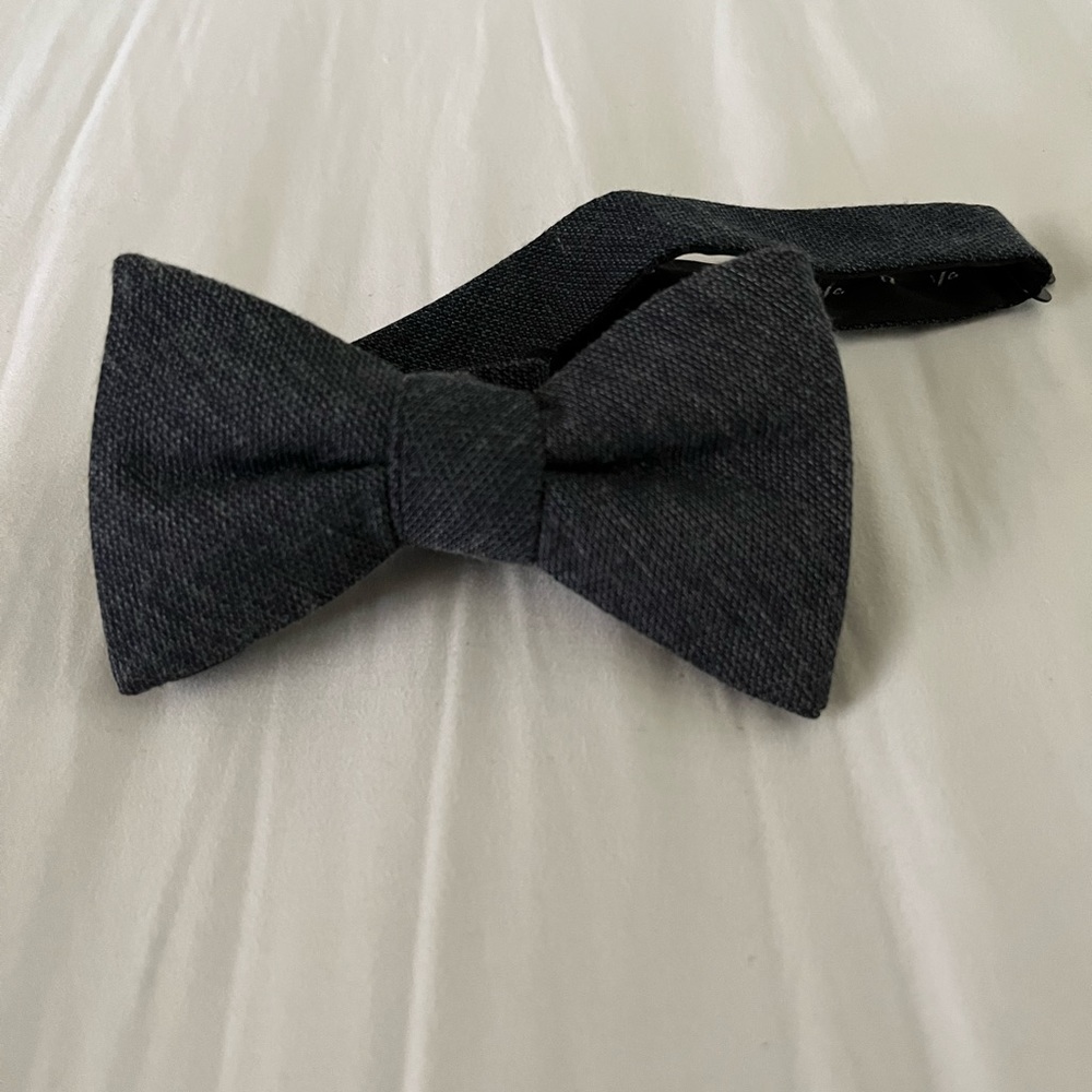 Grey Bow Tie
